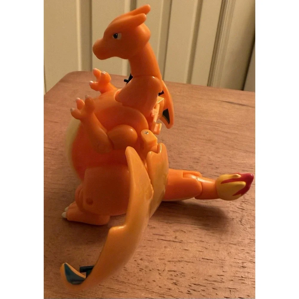 Pokemon Charizard 1996‎ Deformation Toy  Loose